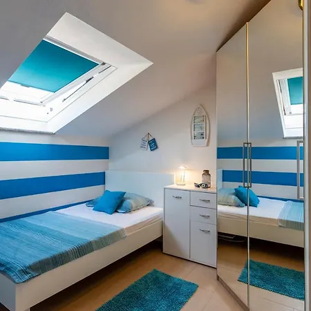 Apartman Ember Póla